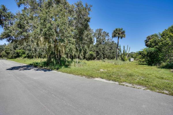 Mariner Oaks Village, 4108 Mariner Oaks Way, Fort Pierce, Florida 34946, image 3