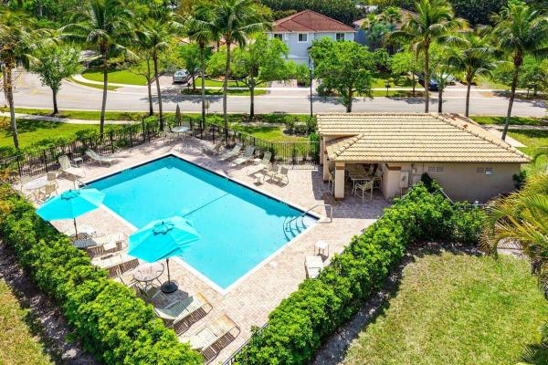 The Vistas, 10223 Boca Vista Dr, Boca Raton, Florida 33498, image 2
