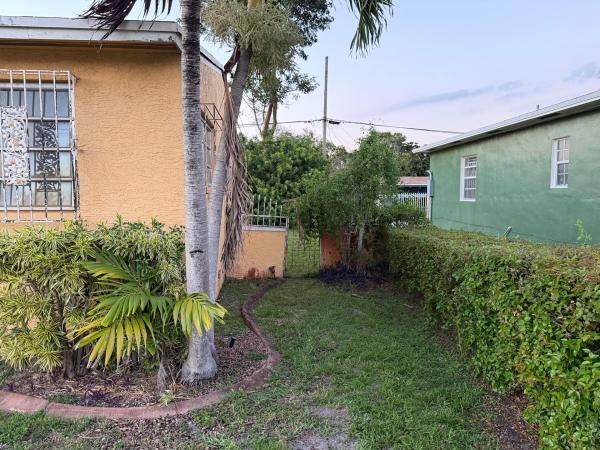 Pine Tree Park, 3011 NW 157th Ter, Miami Gardens, Florida 33054, image 3