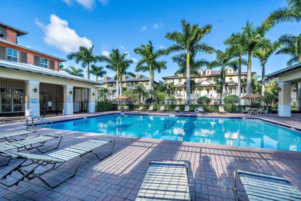 Antigua At Abacoa, 4198 Saint Lukes Ln, Jupiter, Florida 33458, image 1