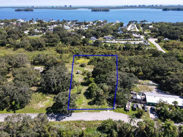 Mariner Oaks Village, 4104 Mariner Oaks Way, Fort Pierce, Florida 34946, image 1