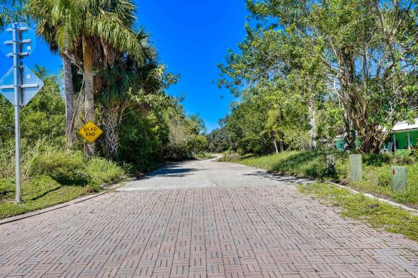Mariner Oaks Village, 4128 Mariner Oaks Way, Fort Pierce, Florida 34946, image 2