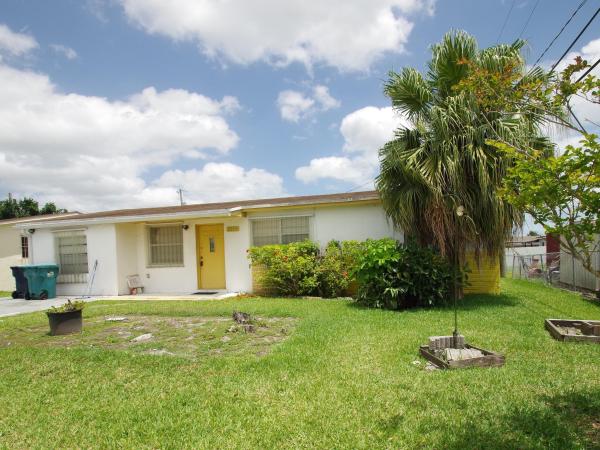 22315 SW 108th Ct, Unincorporated Dade County, Florida 33170, image 1