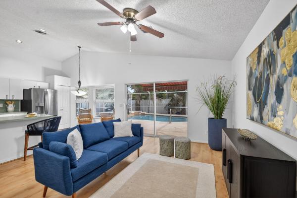 Lawrence Oaks, 7760 Manor Forest Ln, Boynton Beach, Florida 33436, image 1