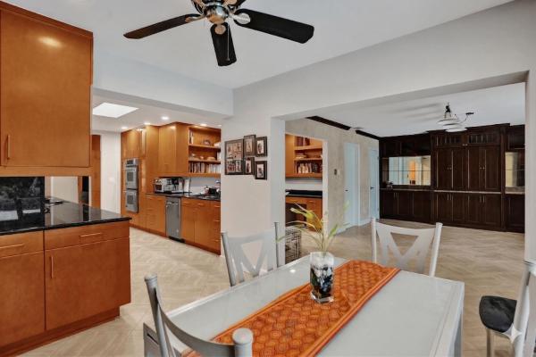 Jacaranda Country Club West, 9721 Sea Turtle Dr, Plantation, Florida 33324, image 3