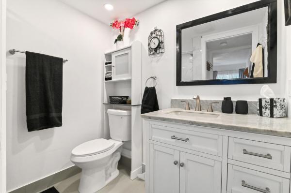 389 Capri I, Delray Beach, Florida 33484, image 2