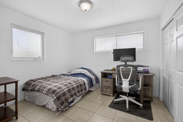Palm Beach Square, 9141 Birmingham Dr, Palm Beach Gardens, Florida 33410, image 1