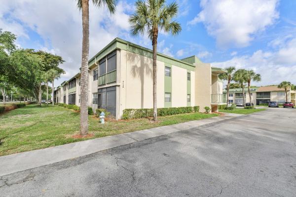 Ramblewood East, 4148 NW 90th Ave #201, Coral Springs, Florida 33065, image 2