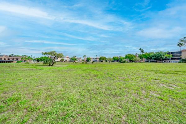 Palm Lakes, 7301 NW 1st St #402, Margate, Florida 33063, image 1