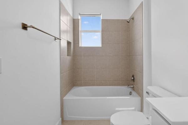 Veranda Landing, 211 SE Woodbark St, Port St. Lucie, Florida 34984, image 3