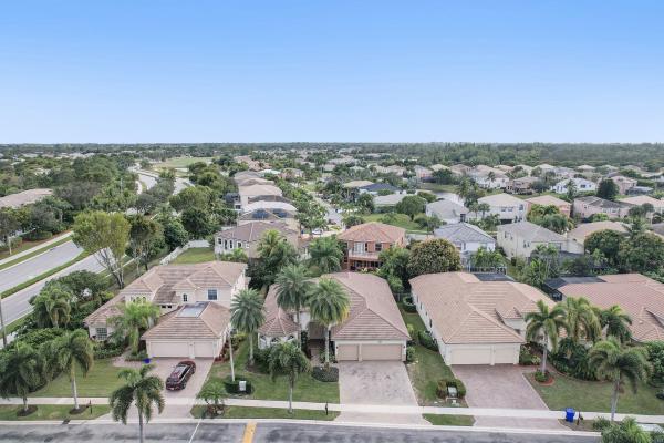 Royal Estates, 2903 Fontana Ln, Royal Palm Beach, Florida 33411, image 2