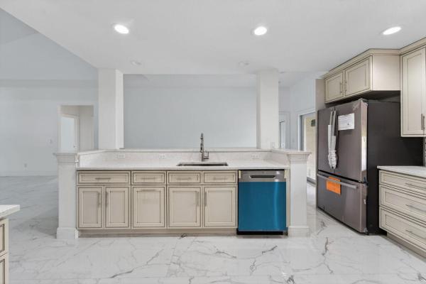 Paar Estates, 376 SW Paar Dr, Port St. Lucie, Florida 34953, image 3