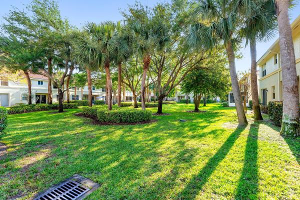 Seminole Gardens At Woodbine, 6102 Seminole Gardens Cir, Riviera Beach, Florida 33418, image 3