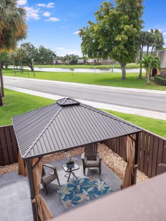 Village Of Sandalwood Lakes South, 6306 63rd Way, West Palm Beach, Florida 33409, image 3