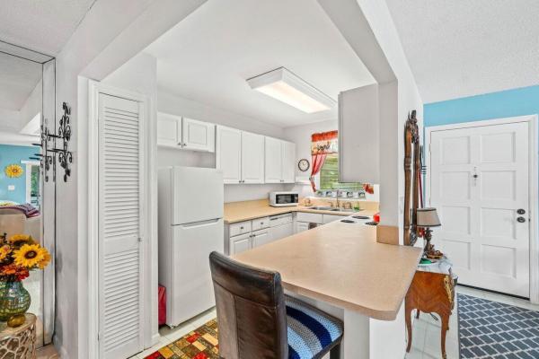 Boca Linda West, 1124 NW 13th St #204a, Boca Raton, Florida 33486, image 1