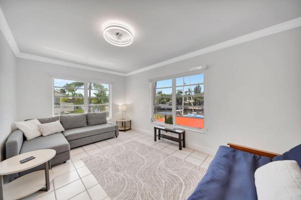 Beach Way Heights, 2724 NE 14th St #3, Fort Lauderdale, Florida 33304, image 2