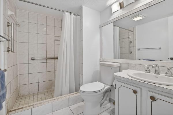 Hollybrook Golf & Tennis Club, 8921 S Hollybrook Blvd #209, Pembroke Pines, Florida 33025, image 2