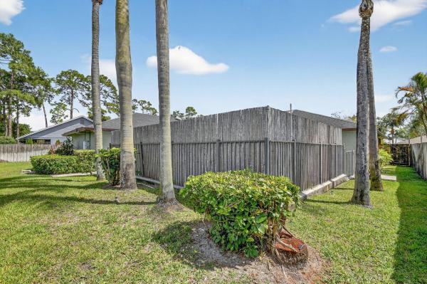 Greenview Shores 1 Of Wellington, 1074 Northumberland Ct, Wellington, Florida 33414, image 1