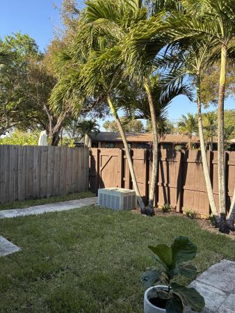 Cedarwoods At Pembroke Lakes, 2301 Buttonwood Ave, Pembroke Pines, Florida 33026, image 1