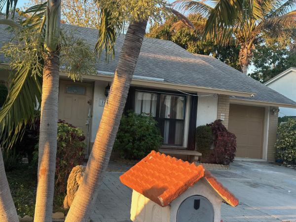 Lantana Homes, 5654 E Ithaca Cir Cir, Lake Worth, Florida 33463, image 3