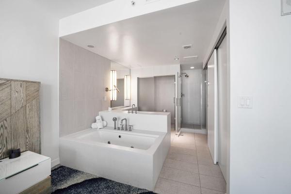 W Residences Fort Lauderdale, 3101 Bayshore Dr #1704, Fort Lauderdale, Florida 33304, image 3
