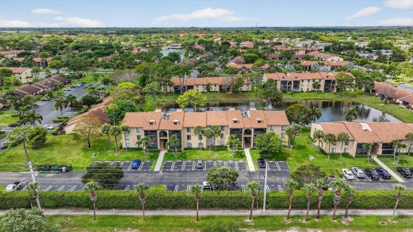 Pine Ridge North 2, 624 Sea Pine Way #B3, Greenacres, Florida 33415, image 1