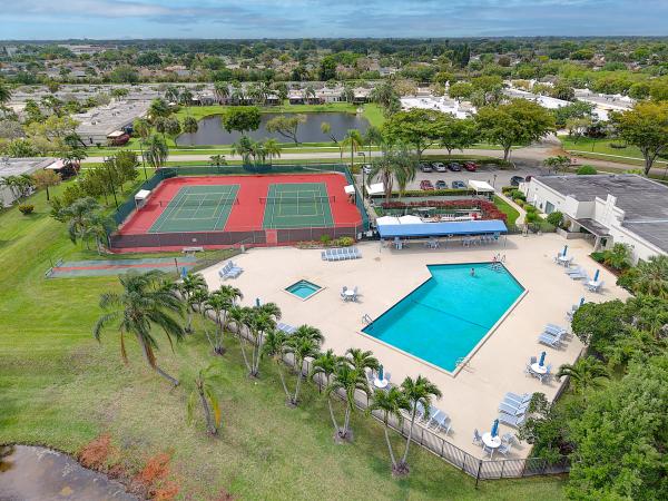 Town Villas At Moon Lake, 18841 Haywood Ter #4, Boca Raton, Florida 33496, image 1