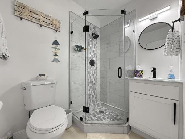 The Pines Of Delray, 1021 Flame Vine Ave #203, Delray Beach, Florida 33445, image 3