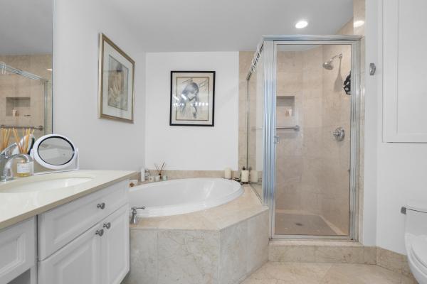 Venezia Las Olas, 111 SE 8th Ave #705, Fort Lauderdale, Florida 33301, image 2