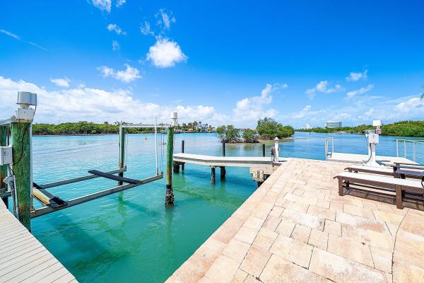 Cliveden Jupiter Island, 425 S Beach Rd #2o, Tequesta, Florida 33469, image 1