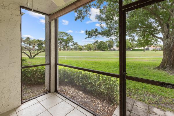 Briarwood At Eastpointe Country Club, 12962 Briarlake Dr #103, Palm Beach Gardens, Florida 33418, image 2
