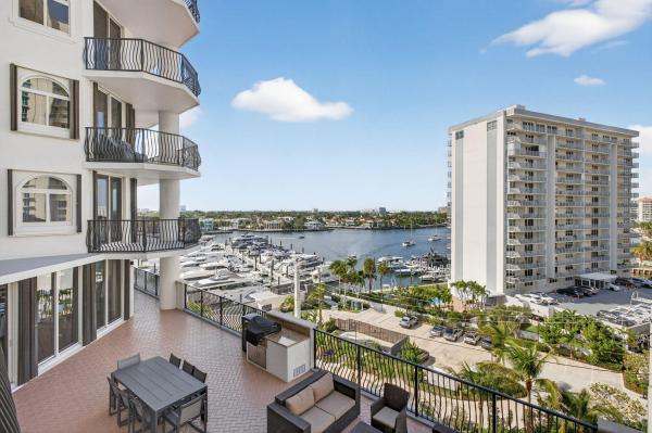 Jackson Tower Las Olas, 100 S Birch Rd #803, Fort Lauderdale, Florida 33316, image 1