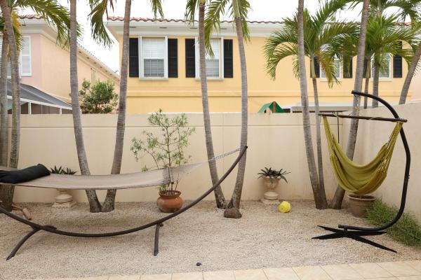 Tequesta Oaks, 80 Live Oak Cir, Tequesta, Florida 33469, image 1