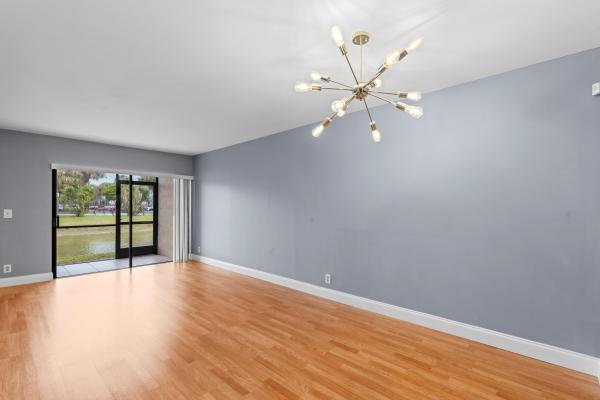 Courtyard Of Coral Gate, 5545 Courtyard Dr, Margate, Florida 33063, image 1