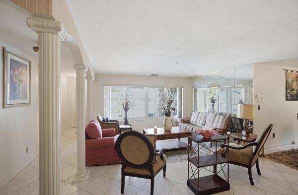 Oakland Estates, 4490 NW 43rd St, Lauderdale Lakes, Florida 33319, image 1