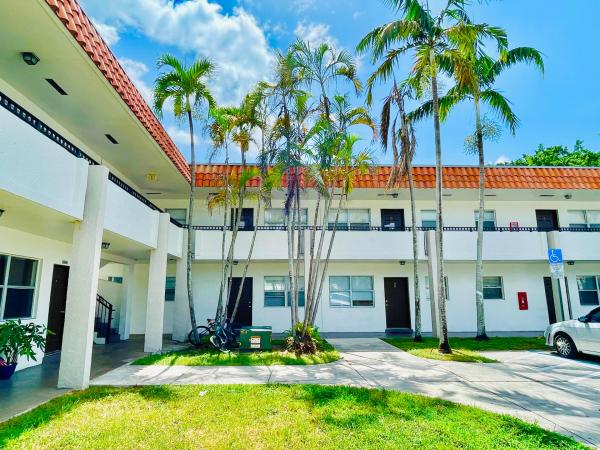 Atlantic Palms, 400 NW 65th Ave #114, Margate, Florida 33063, image 1
