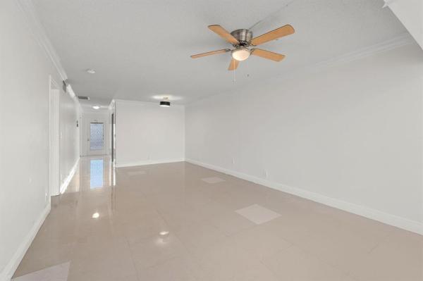 The Pines Of Delray, 2601 Red Hibiscus Blvd #102, Delray Beach, Florida 33445, image 2