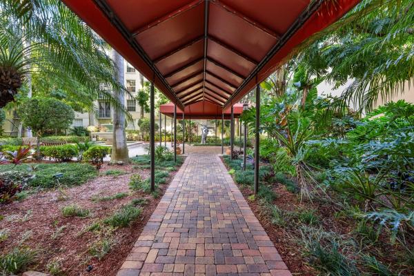 The Tower At CityPlace, 651 Okeechobee Blvd #1107, West Palm Beach, Florida 33401, image 2