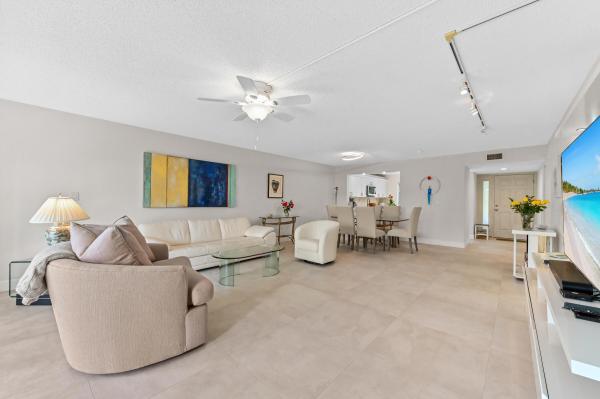 Fairway Park At Indian Spring, 5743 Fairway Park Ct #105, Boynton Beach, Florida 33437, image 1
