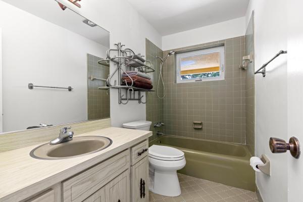 Boca Raton Square, 1570 SW 10th St, Boca Raton, Florida 33486, image 1