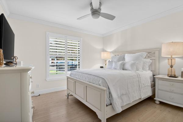 Twelve Oaks, 11340 Briarwood Pl, North Palm Beach, Florida 33408, image 3