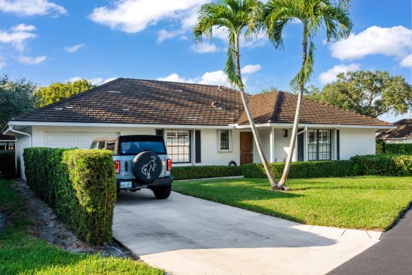 Twelve Oaks, 11340 Briarwood Pl, North Palm Beach, Florida 33408, image 1