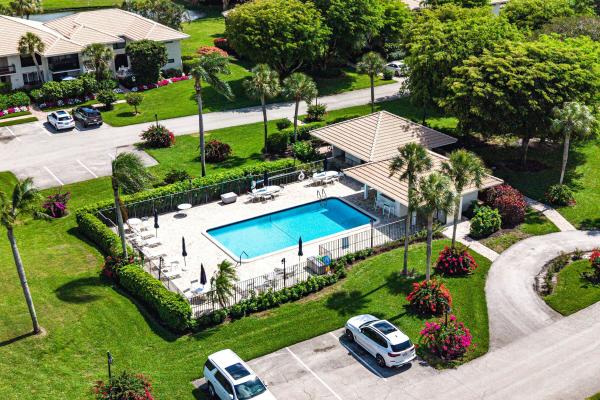 3682 Quail Ridge Dr N #GREEN HERON S, Boynton Beach, Florida 33436, image 2