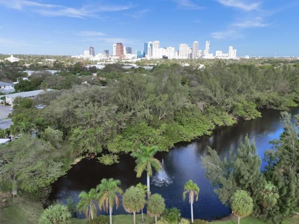 Cliff Lake Villas, 1115 SE 14th Pl #19C, Fort Lauderdale, Florida 33316, image 1