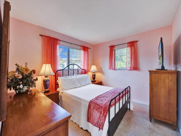 Cliff Lake Villas, 1115 SE 14th Pl #19C, Fort Lauderdale, Florida 33316, image 3