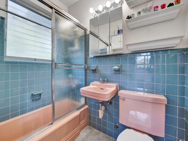 Cliff Lake Villas, 1115 SE 14th Pl #19C, Fort Lauderdale, Florida 33316, image 2