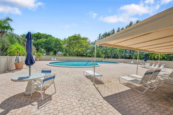 Waters Edge Towers, 4570 NW 18th Ave #604, Deerfield Beach, Florida 33064, image 1