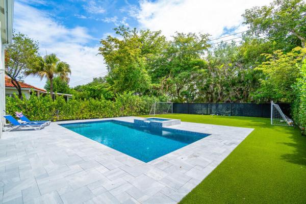 La Costa At Mission Bay, 10904 La Salinas Cir, Boca Raton, Florida 33428, image 1