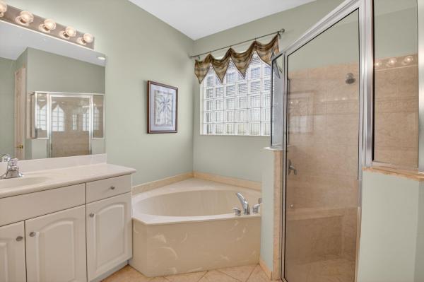 Four Seasons, 9571 Isles Cay Dr, Delray Beach, Florida 33446, image 3