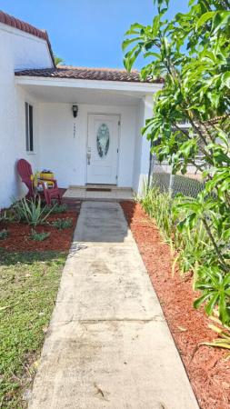 Superior Homes, 13347 NW 5th Ter, Tamiami, Florida 33182, image 1